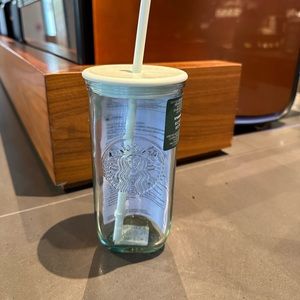 ⭐️ Starbucks ⭐️ 16oz 100% Recycled Glass Tumbler!!